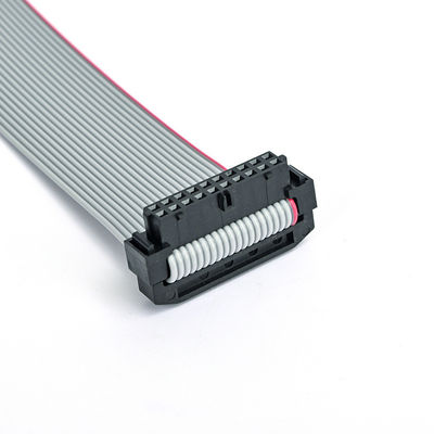 Assemblaggio del cavo a nastro piatto IDC a 26 pin con sollievo da sollecitazione e IDC a presa IDC da 2,54 mm