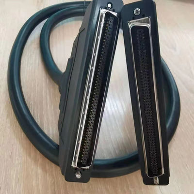 HPDB 100 Pin MDR Connector Assemblaggio del cavo SCSI filo nero con materiale di contatto in ottone