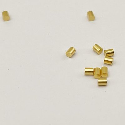Pini stampati in ottone su misura Pad SMT Tipo placcatura in oro 1,5 mm Maschio per collegamenti