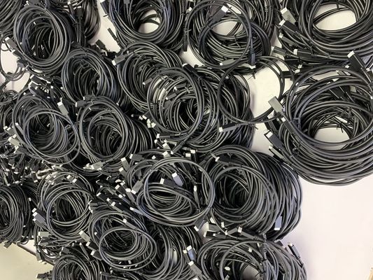Dispositivi elettronici Cavo USB impermeabile Alta velocità e materiale isolante Cavo PVC