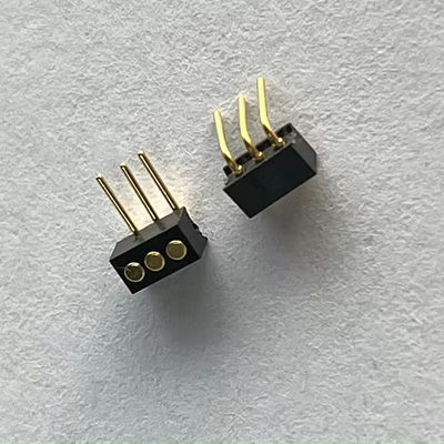 1.27mm 3pin Right Angle Dip Tipo di ottone connessione a molla magnetica Pogo Pin