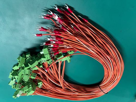 OEM Lunghezza del cavo Macchina industriale 5.08mm Blocco terminale Verde Assemblaggio di cablo e filo 0.5M 1M 100% Ispezione di prova